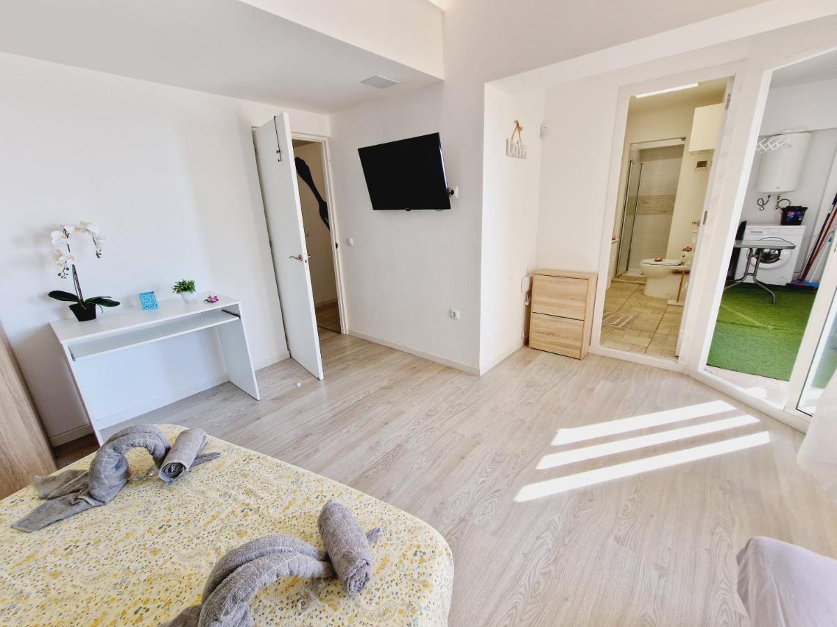 Daniel Beachfront, 2 Rooms Wifi Free Playa de las Americas  Exterior foto